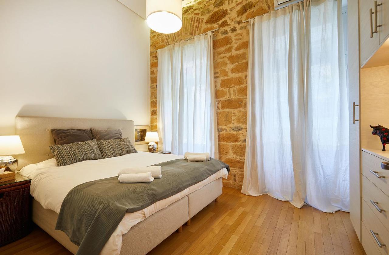 Chloe Boutique Apartments Plaka Ateny Zewnętrze zdjęcie