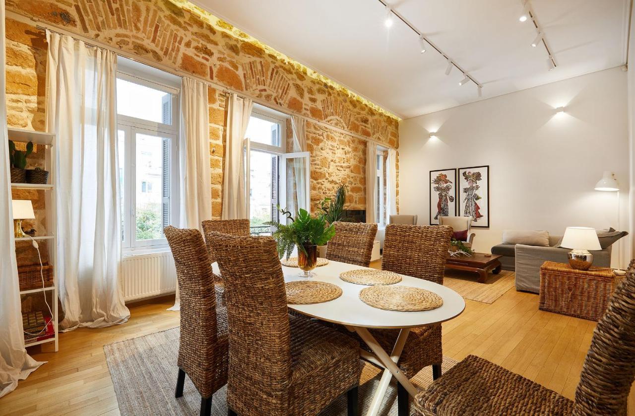 Chloe Boutique Apartments Plaka Ateny Zewnętrze zdjęcie