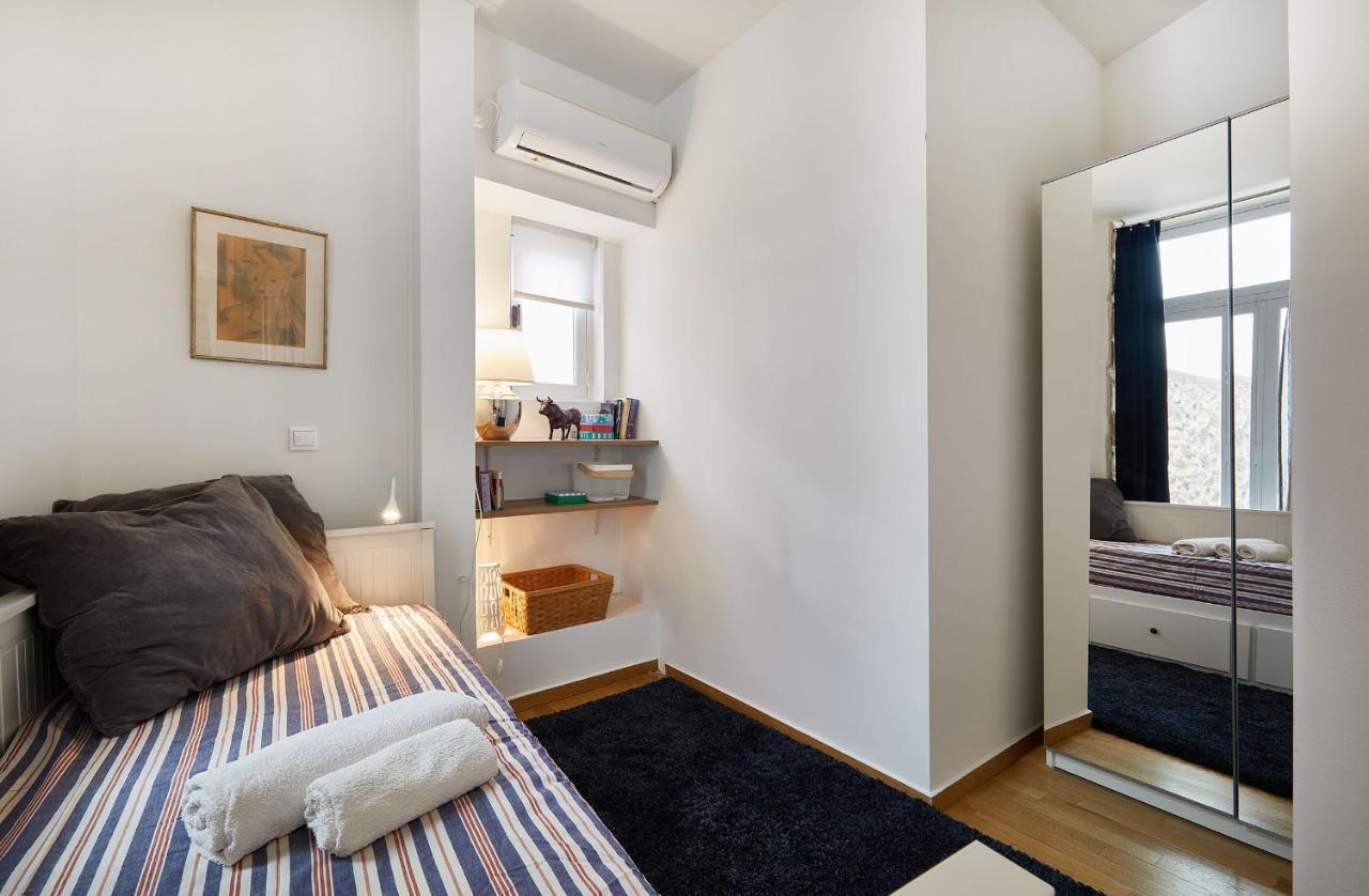 Chloe Boutique Apartments Plaka Ateny Zewnętrze zdjęcie