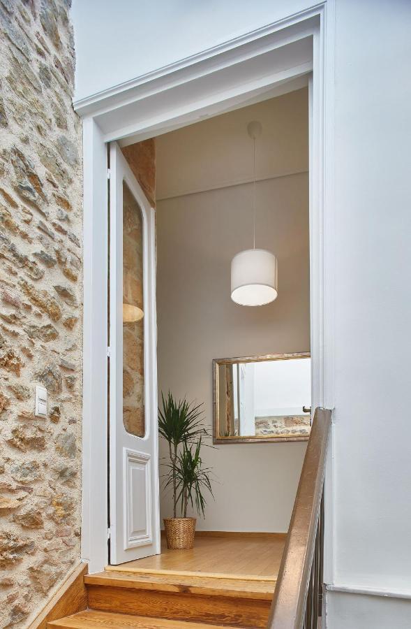 Chloe Boutique Apartments Plaka Ateny Zewnętrze zdjęcie