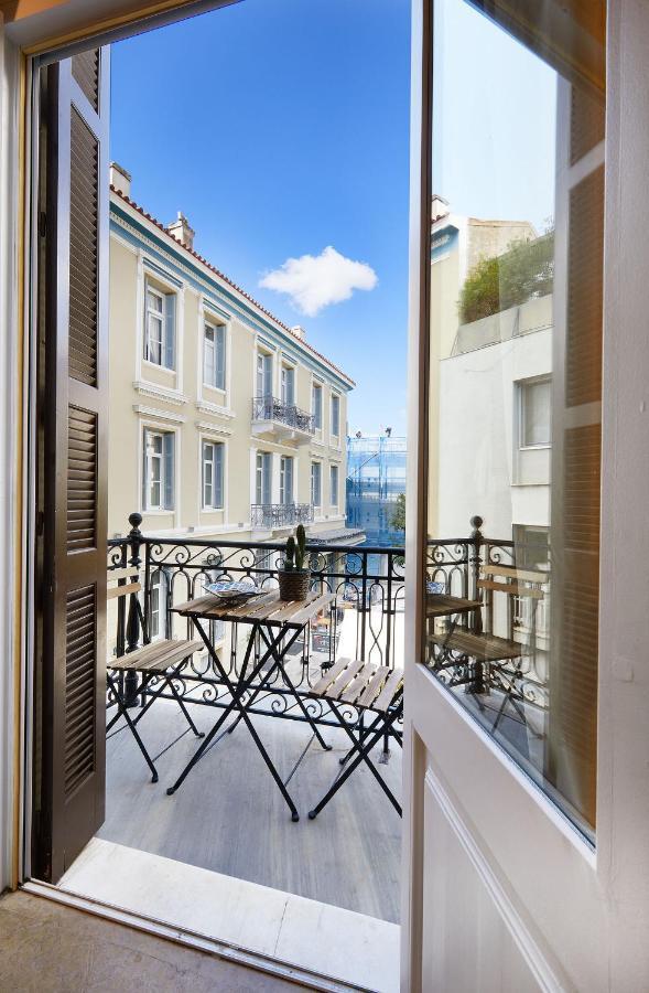 Chloe Boutique Apartments Plaka Ateny Zewnętrze zdjęcie